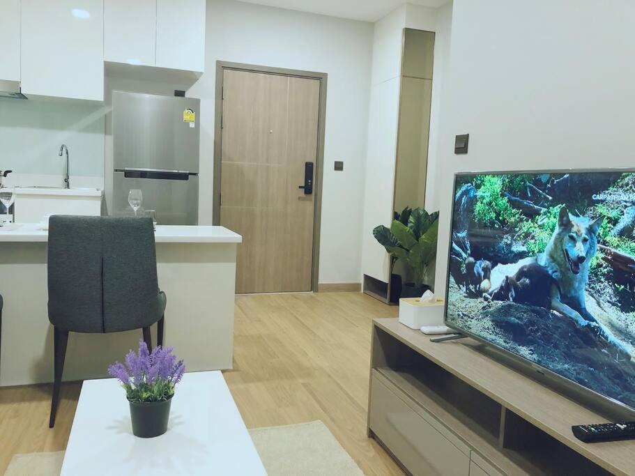 צ'יאנג מאי Modern Style Room With Sky Pool 古城边天际泳池公寓 מראה חיצוני תמונה