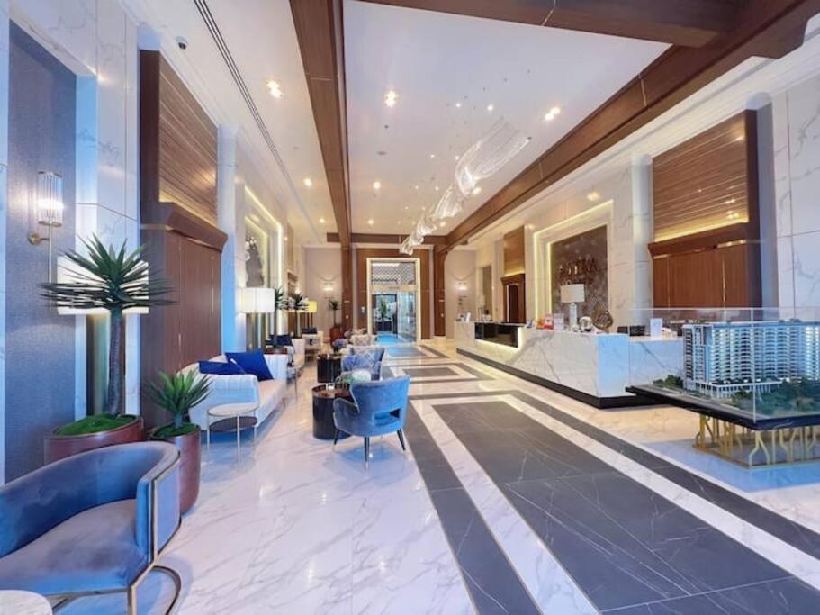 צ'יאנג מאי Modern Style Room With Sky Pool 古城边天际泳池公寓 מראה חיצוני תמונה