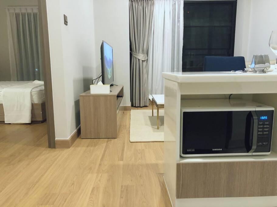 צ'יאנג מאי Modern Style Room With Sky Pool 古城边天际泳池公寓 מראה חיצוני תמונה